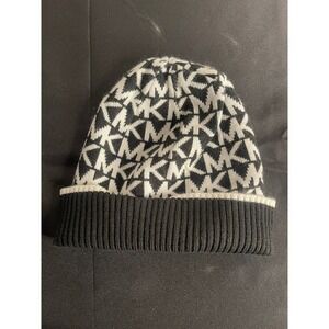 Michael Kors MK Logo Beanie Hat Black White Acrylic Winter Warm